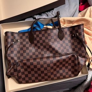🌟AUTHENTIC🌟 Louis Vuitton Neverfull MM Damier